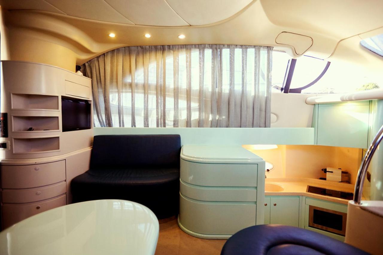 Porto Private Yacht- Accommodation Douro River المظهر الخارجي الصورة