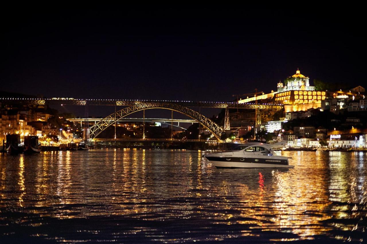 Porto Private Yacht- Accommodation Douro River المظهر الخارجي الصورة