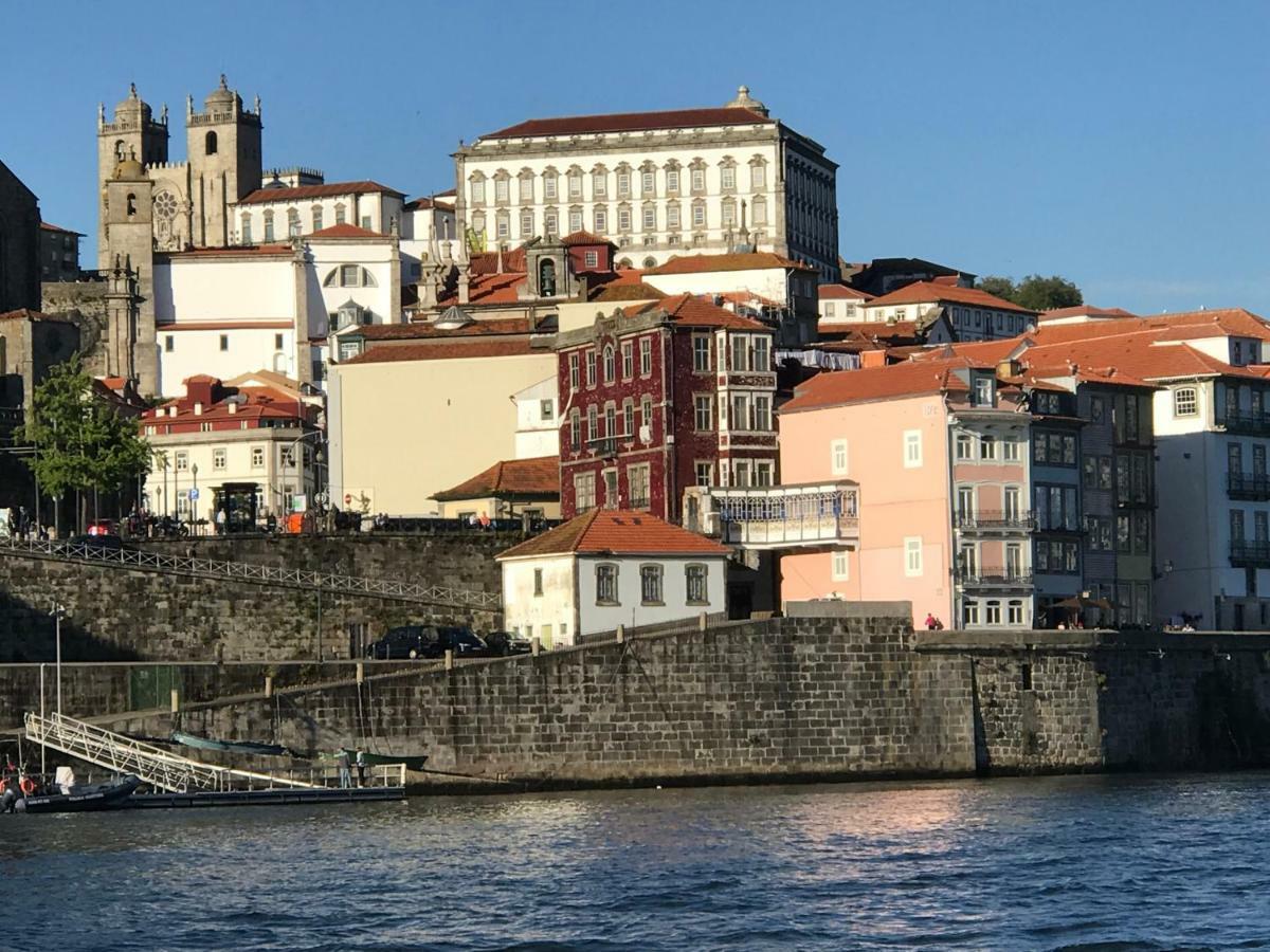 Porto Private Yacht- Accommodation Douro River المظهر الخارجي الصورة